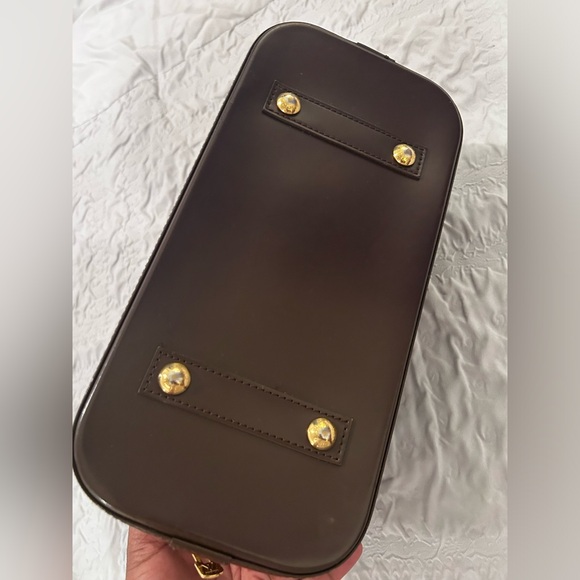 Louis Vuitton Alma PM Damier Ebene! ♥️ - Picture 5 of 15